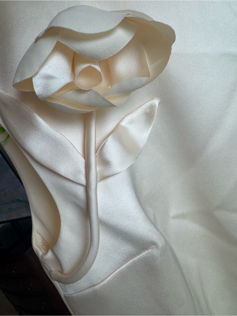 Self-Portrait Cream Satin Floral Applique Dress - Picture 3 of 10